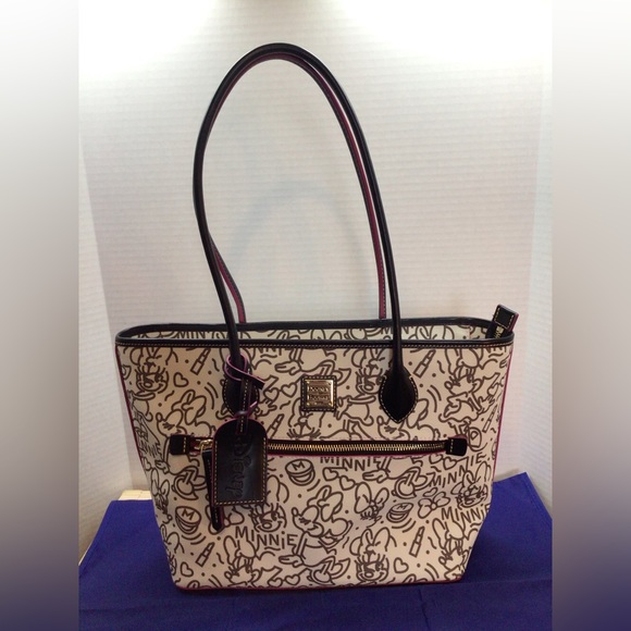 Dooney & Bourke 2022 Disney Minnie Mouse black and white line art tote bag - Picture 13 of 14